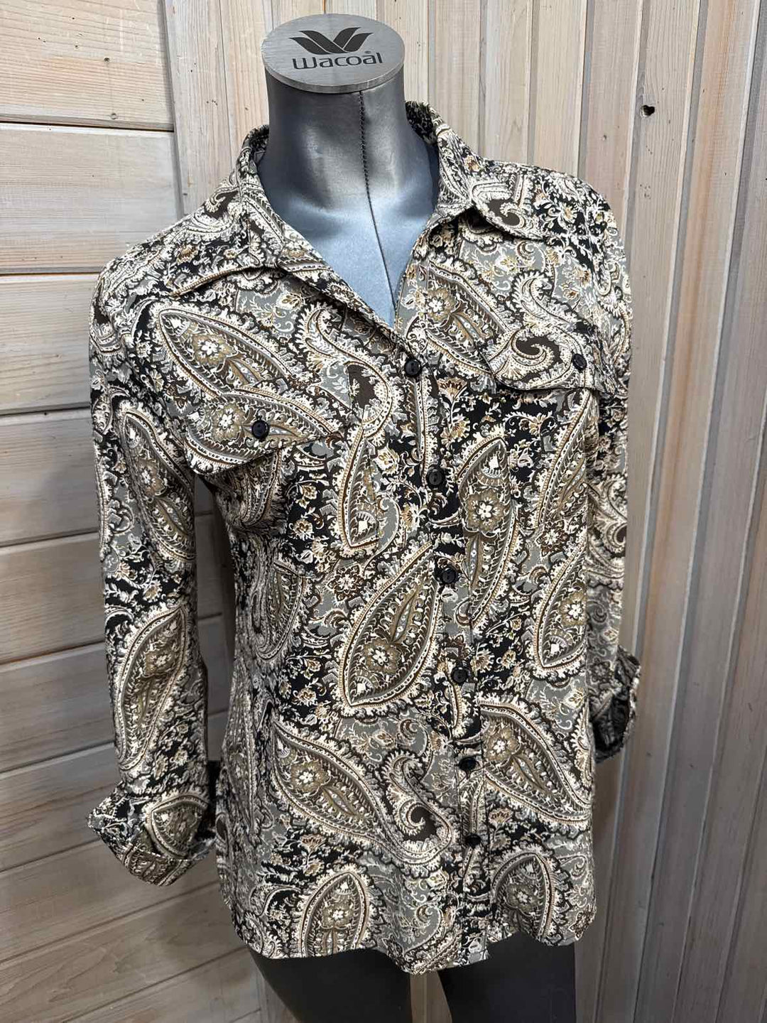 S - Studio Works Button Down