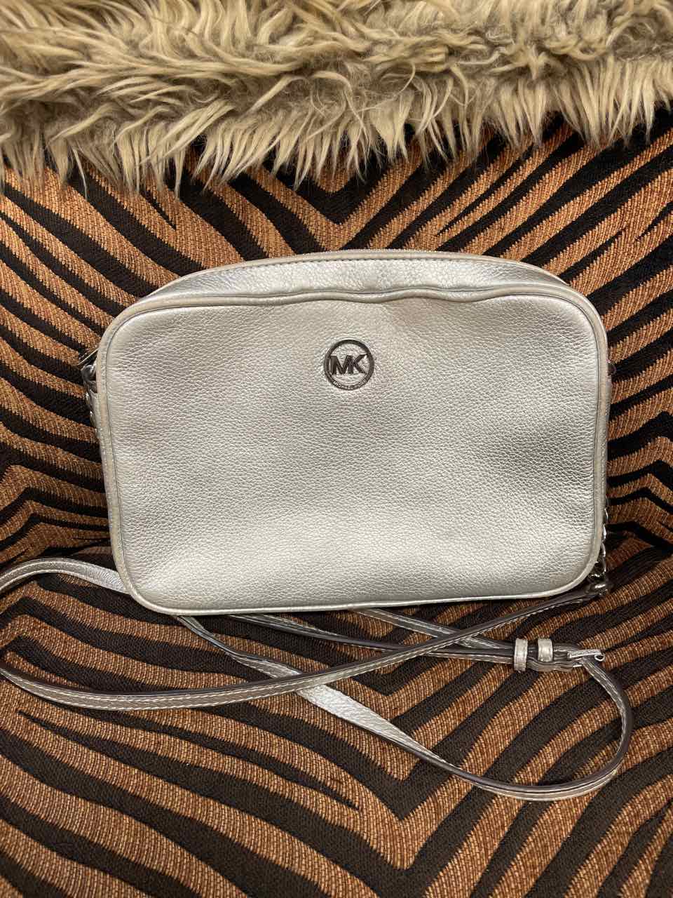 Purse - Michael Kors Crossbody