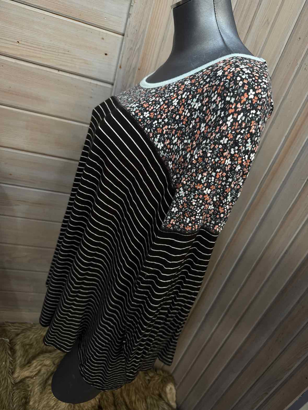 2X - Maurices 3/4 Sleeve