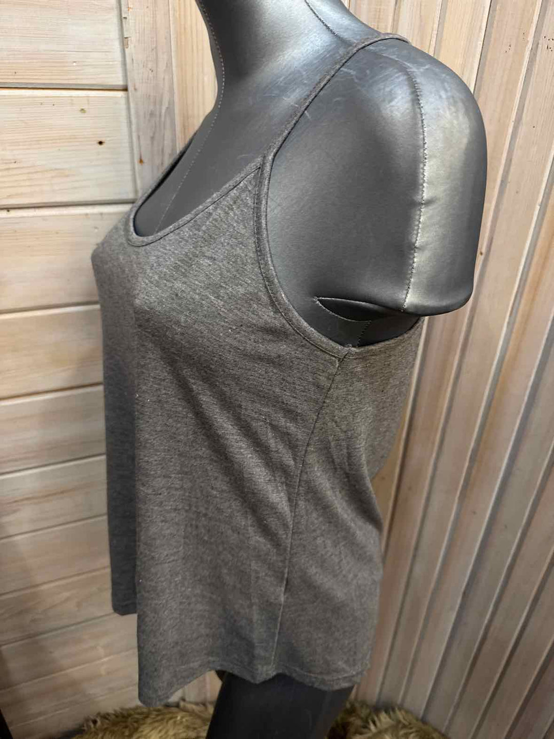 M - Tobrief Tank