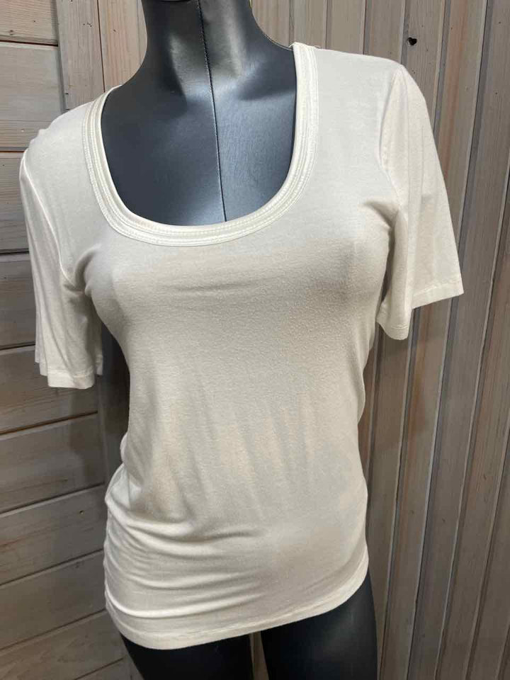 L - ICHI T-Shirt