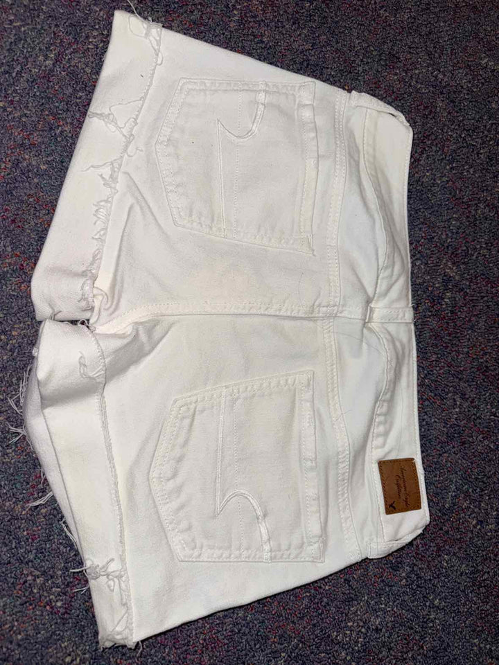6 - American Eagle Shorts