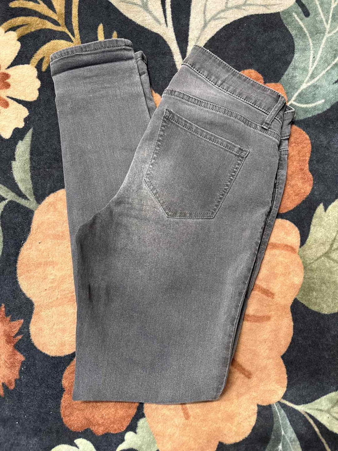 4 - Old Navy Jeans