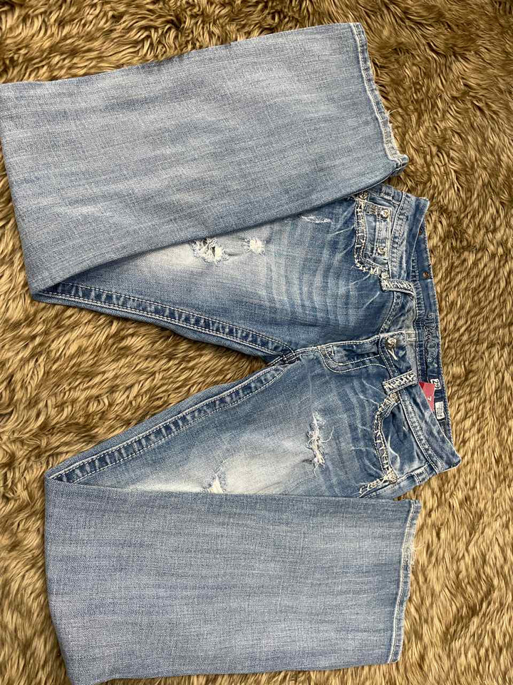 29 - Miss Me Jeans