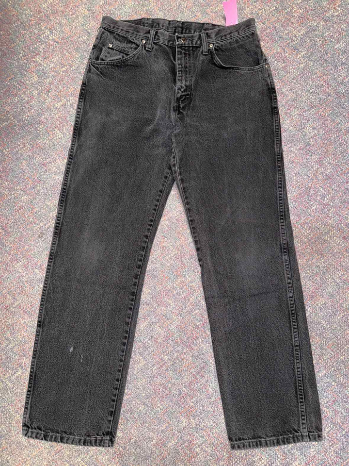 34/32 - Wrangler Jeans