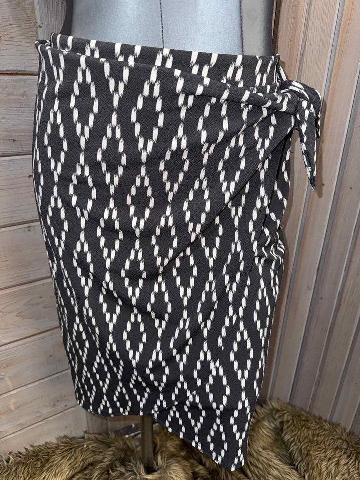 M - Banana Republic Skirt