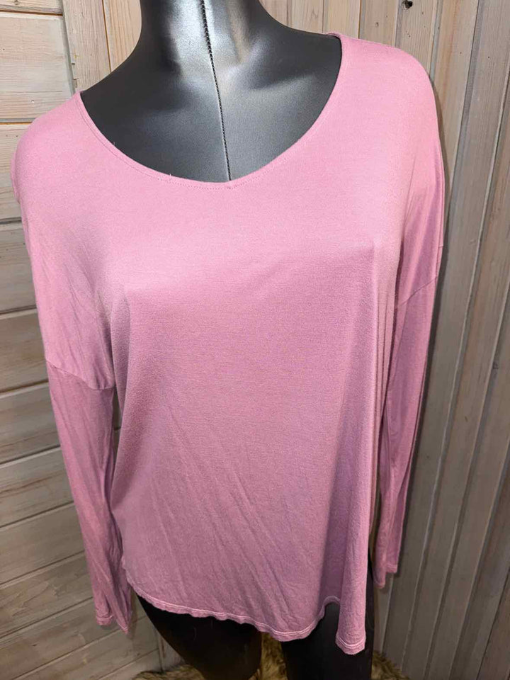 L - Eddie Bauer Long Sleeve