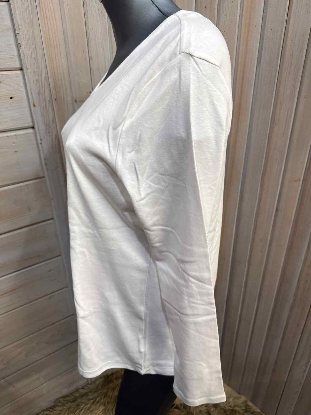 XL - White Stag Long Sleeve