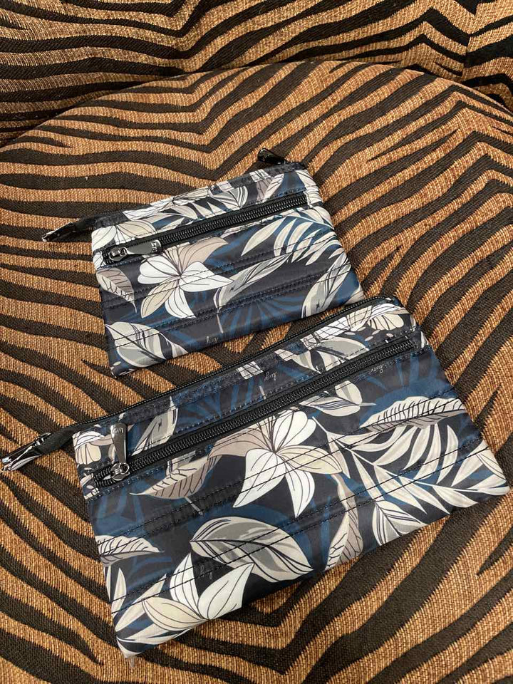 Accessories - lug cosmetic bags