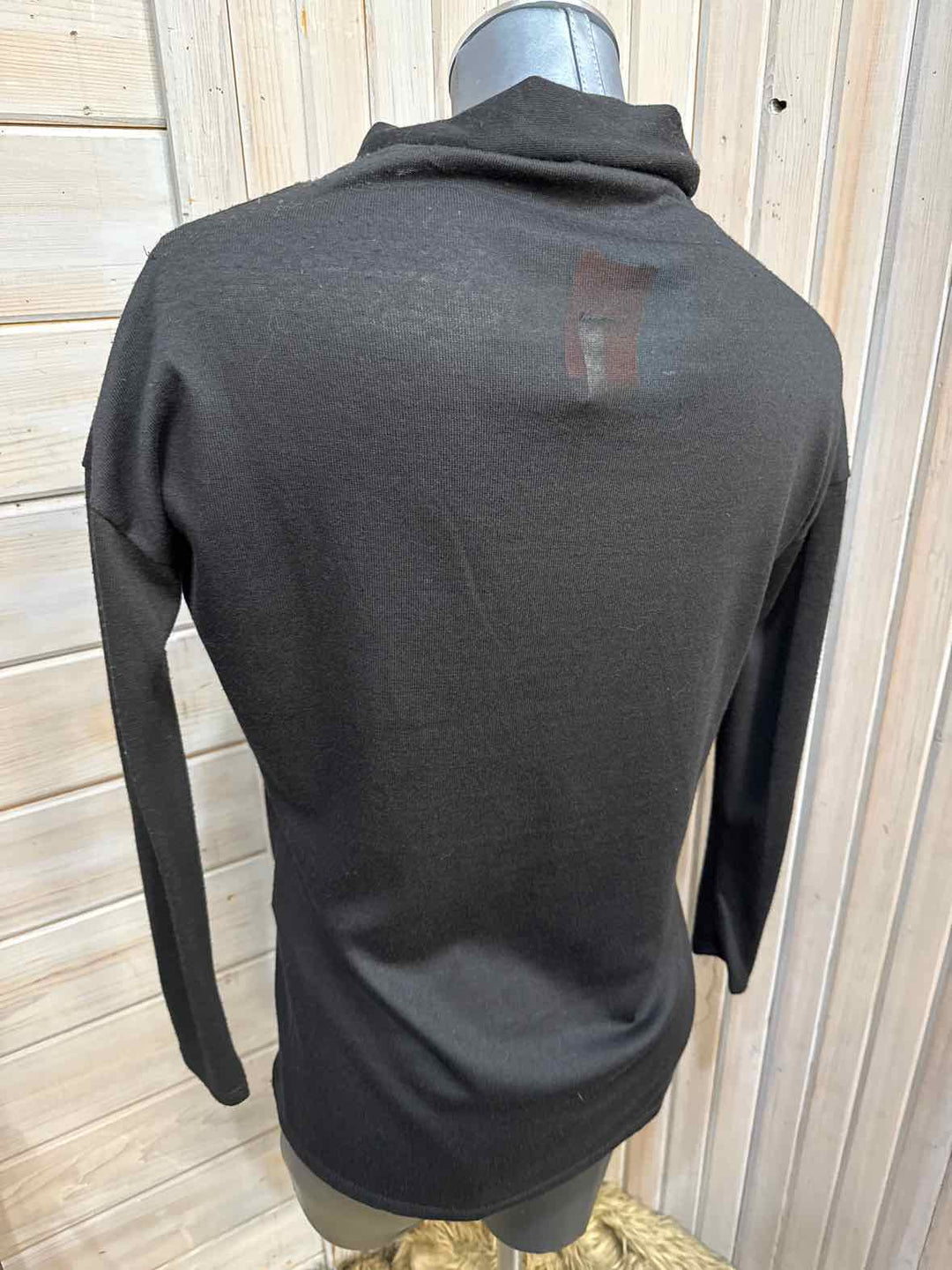 S - Love In Turtleneck