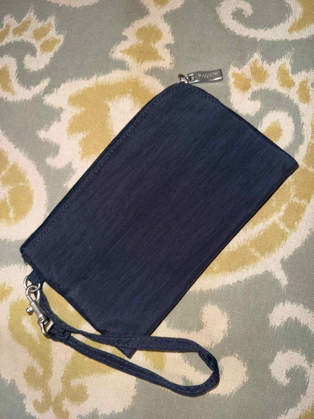 Accessories - Baggallini Wallet Clutch