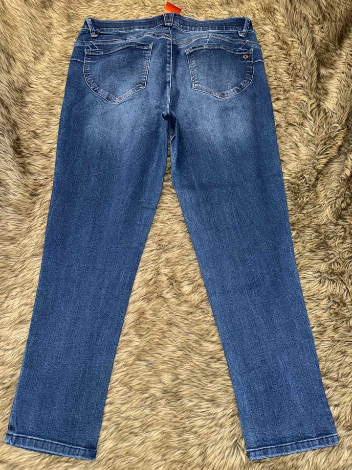 12 - Democracy Jeans