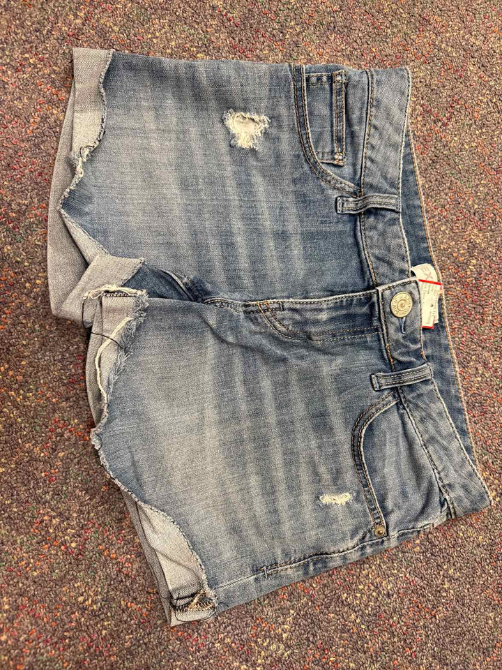 4 - Express Shorts