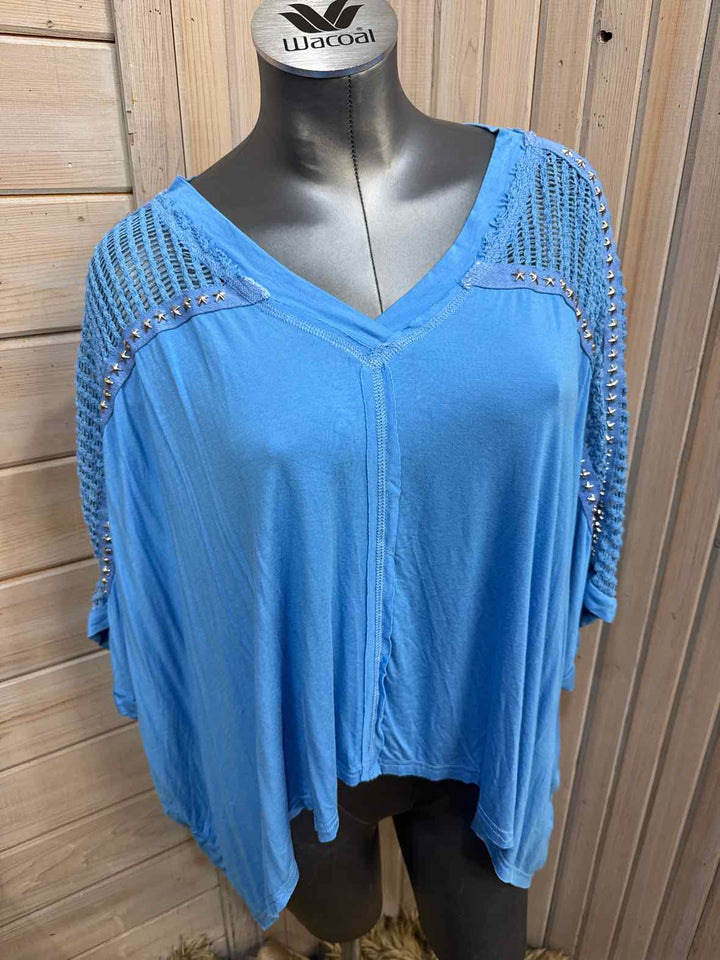 L - POL Cold Shoulder