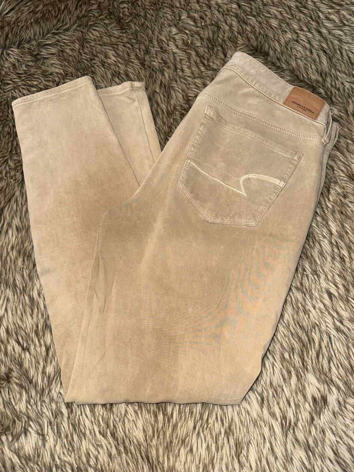 8 - American Eagle Jeans