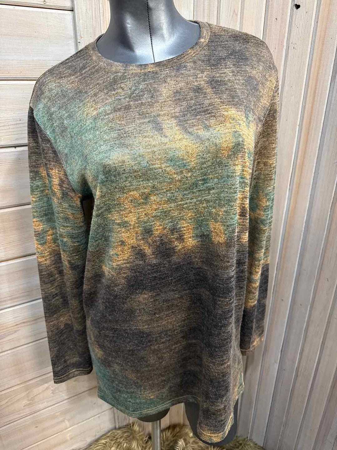 S/M - coco + carmen Long Sleeve