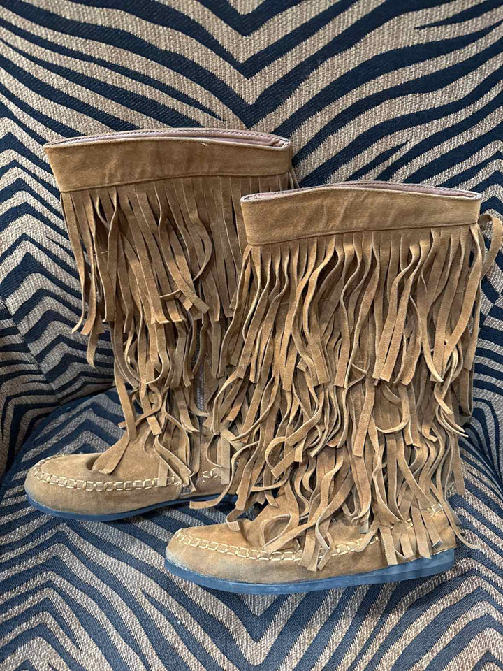 8 Fringe Boots