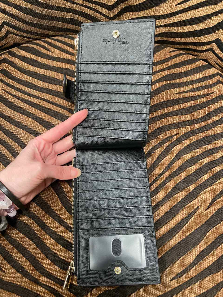 Accessories - Travelambo Wallet