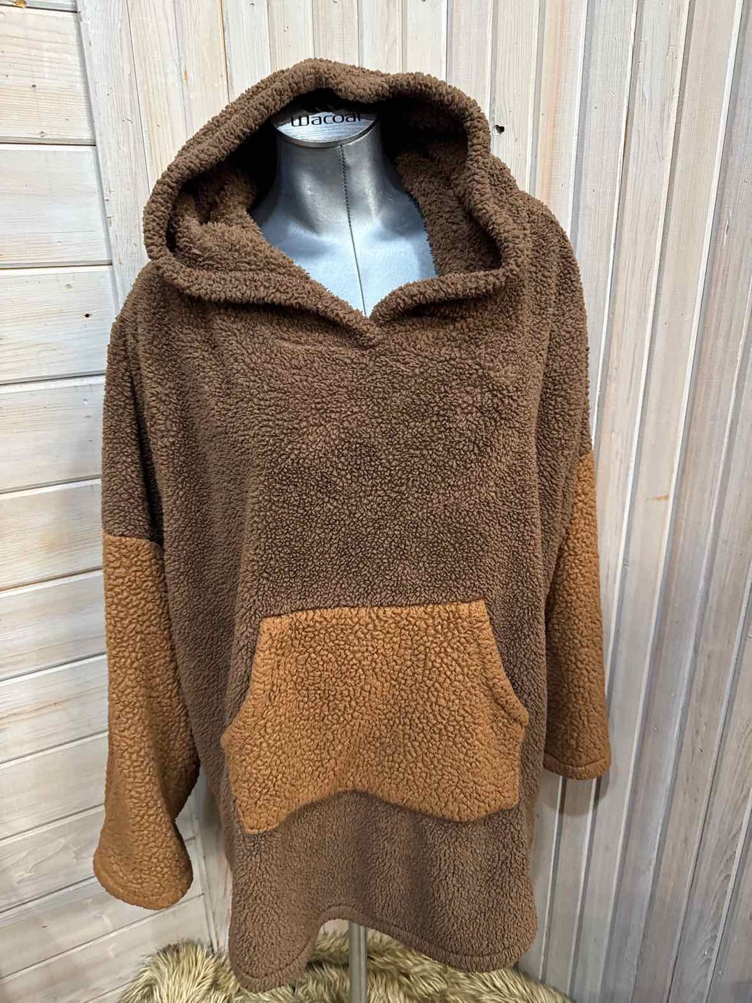 3X - Unbranded Hoodie