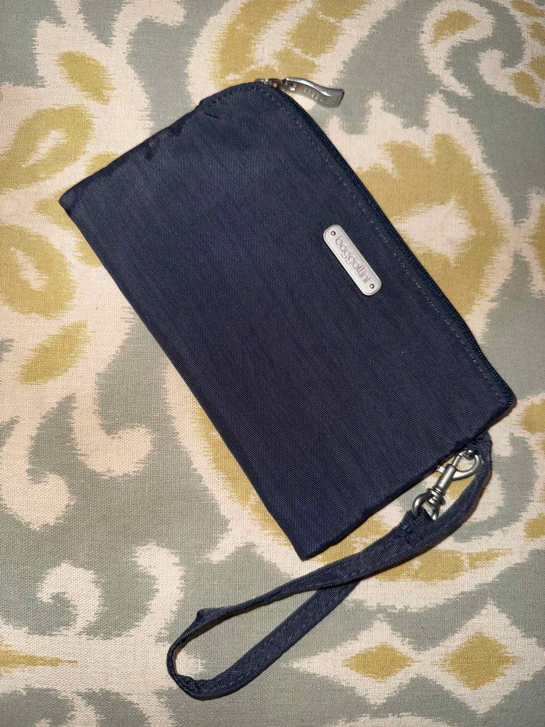 Accessories - Baggallini Wallet Clutch