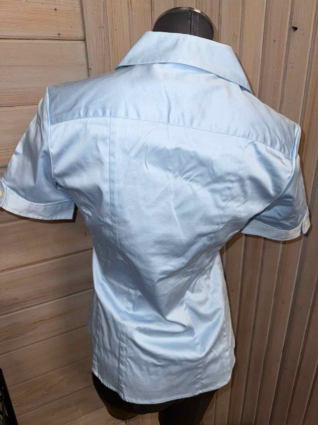 M - Banana Republic Button Down