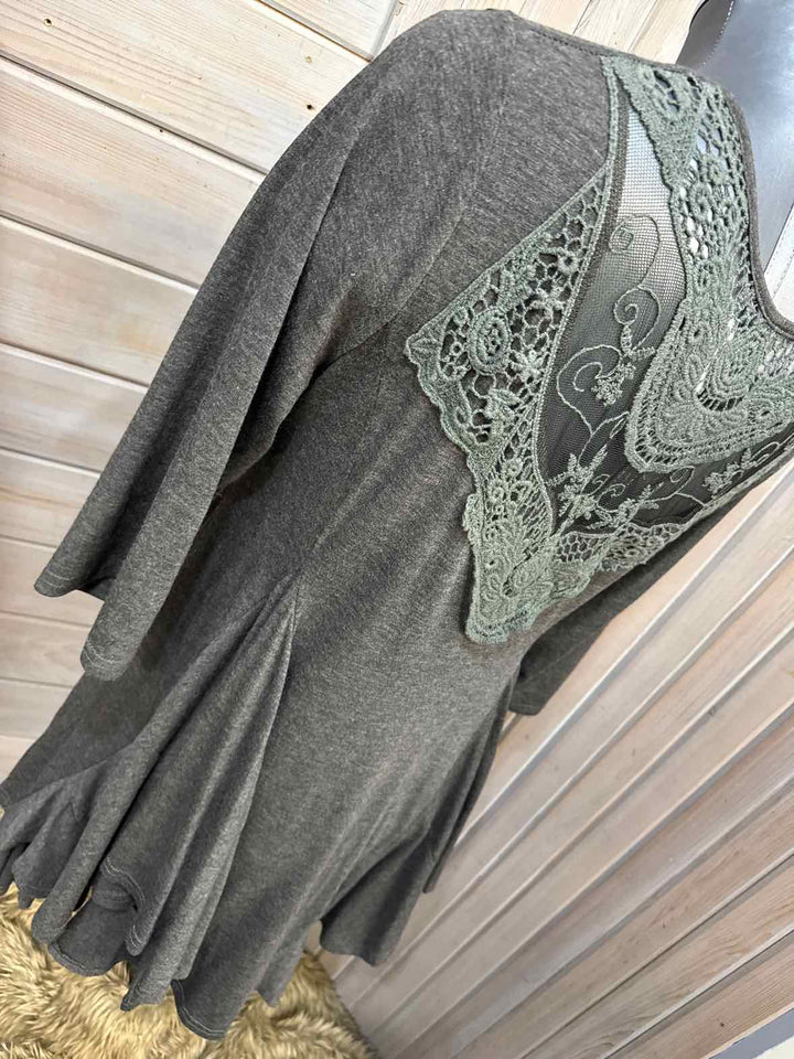 L/XL - La Moda Clothing Tunic