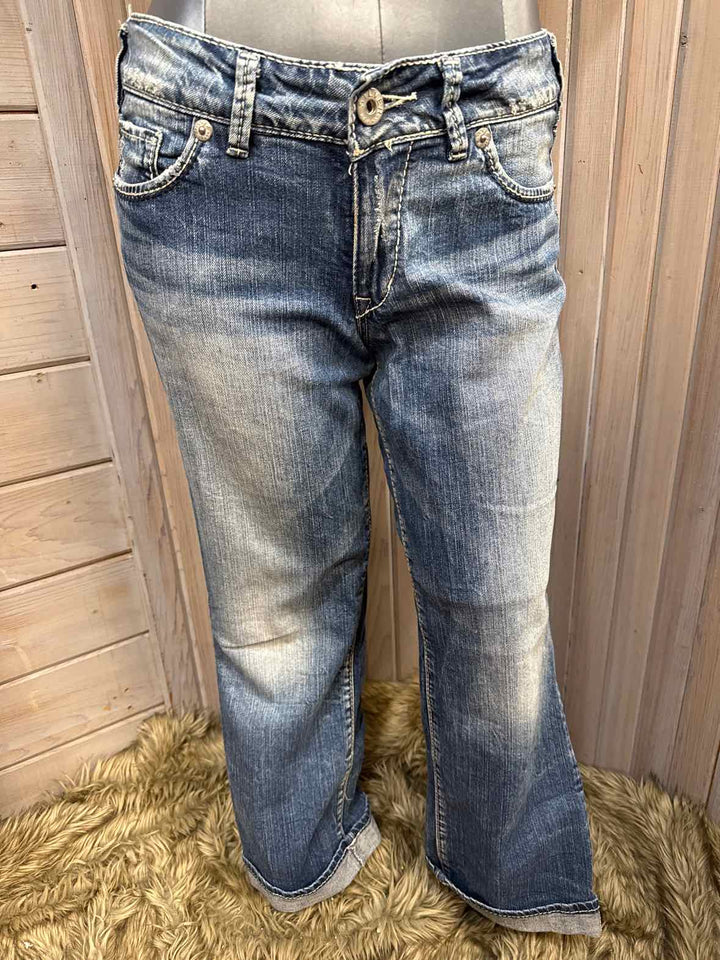 27 - Silver Jeans Co. Cropped Jeans