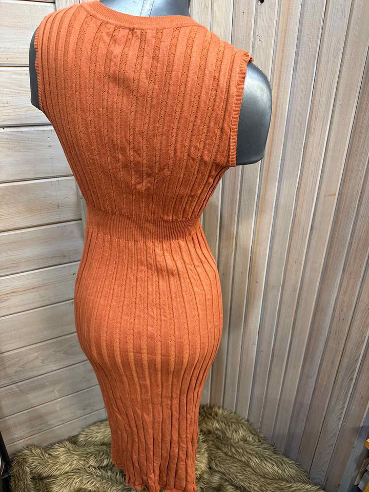 L - Unbranded Dress