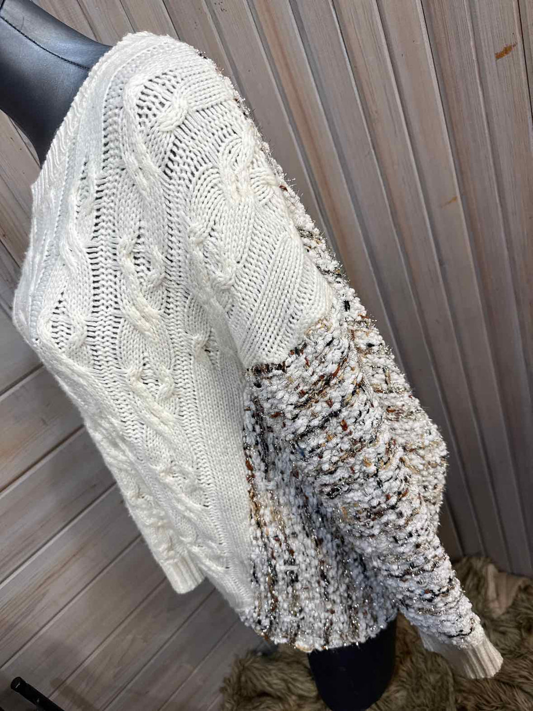 M/L - andthewhy Sweater