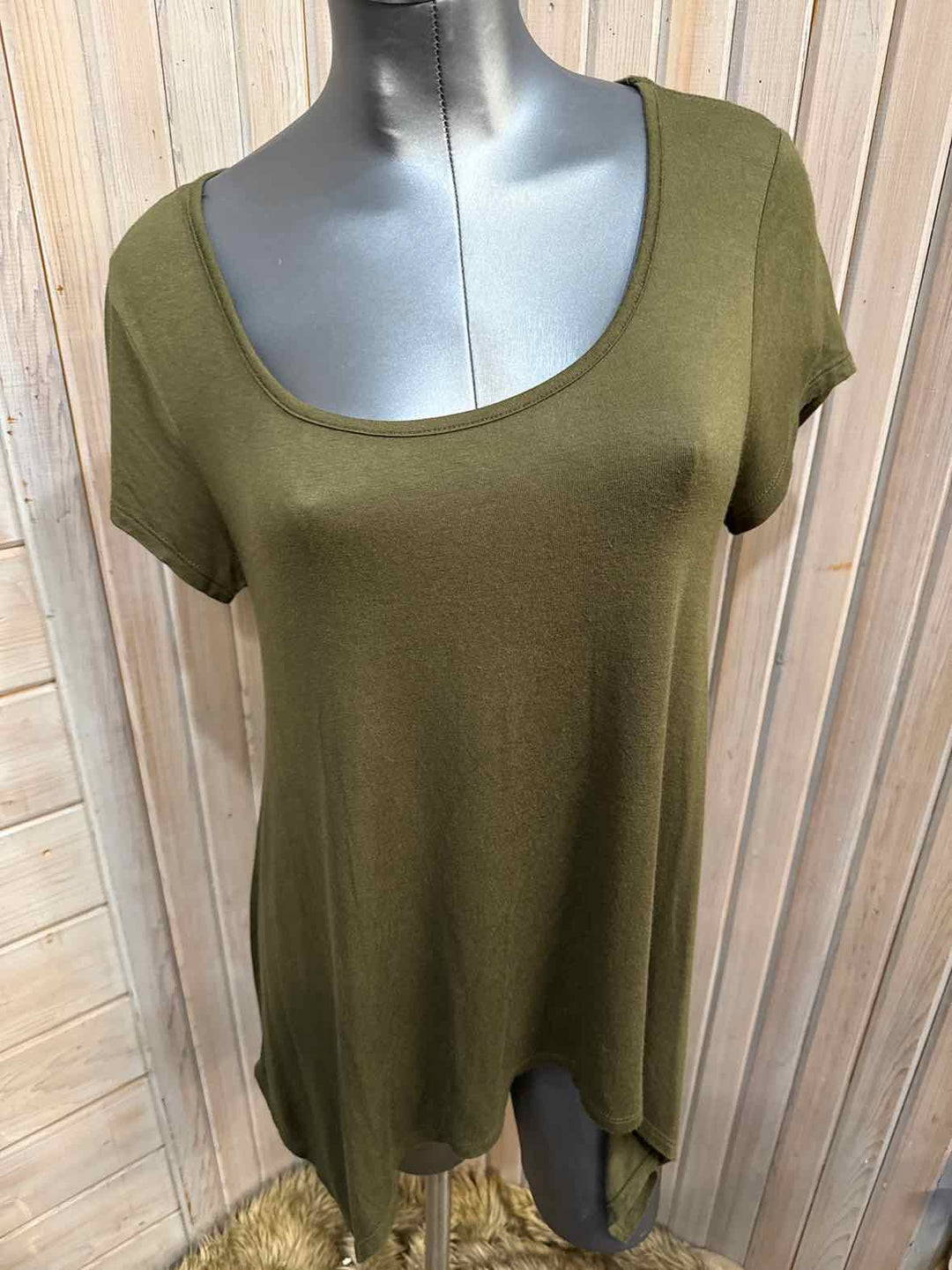 M - Vanity T-Shirt