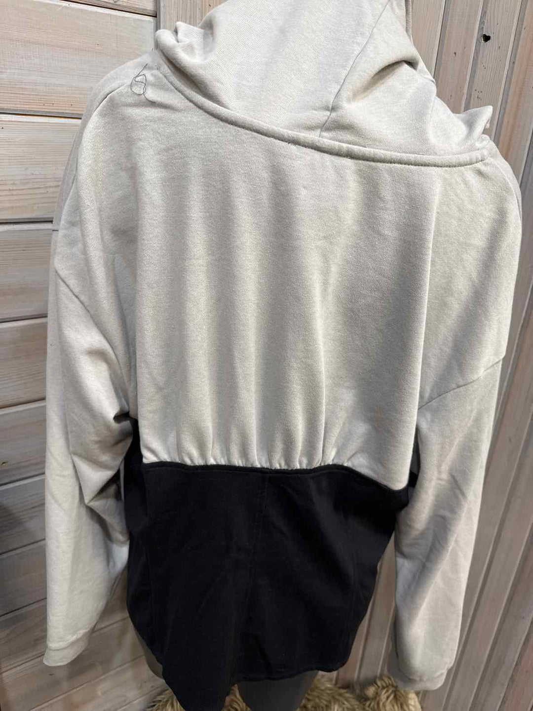 2X - Venus Hoodie