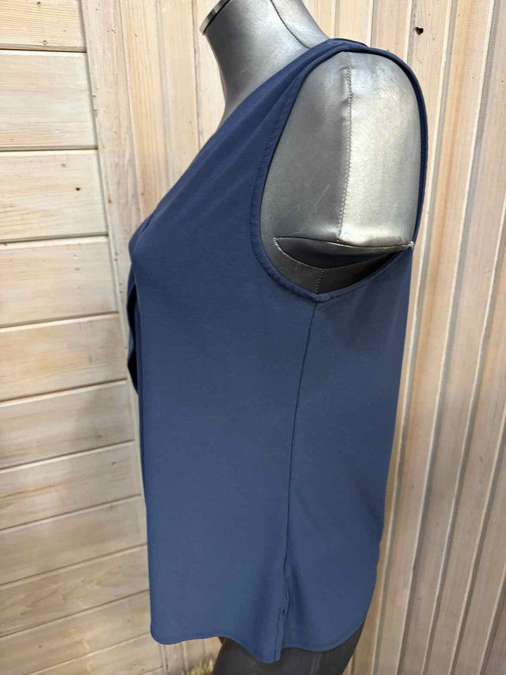M - Roz & Ali Sleeveless