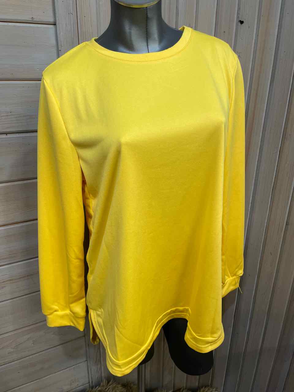 L - Unknown Sweatshirt