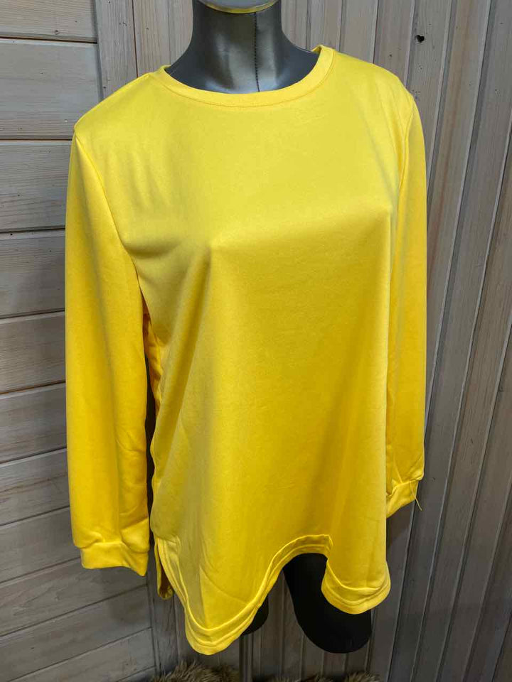 L - Unknown Sweatshirt