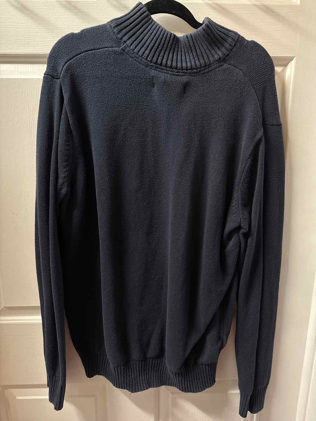 XLT - Eddie Bauer Sweater