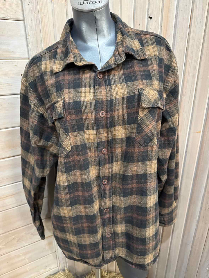 2x - Mountain Club Button Down Shirt