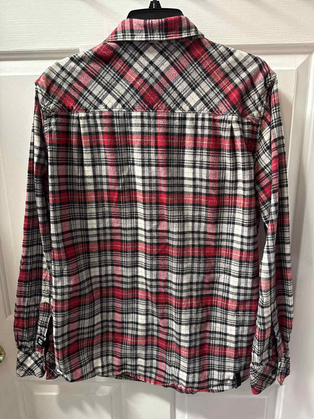 L - DC Long Sleeve Button Up