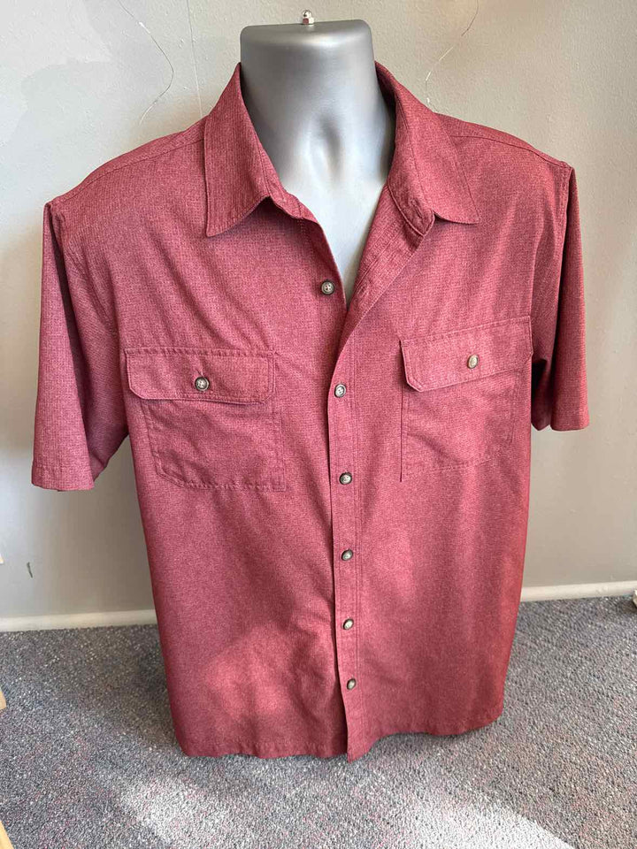 Large - Croft & Barrow Button Down Shirt