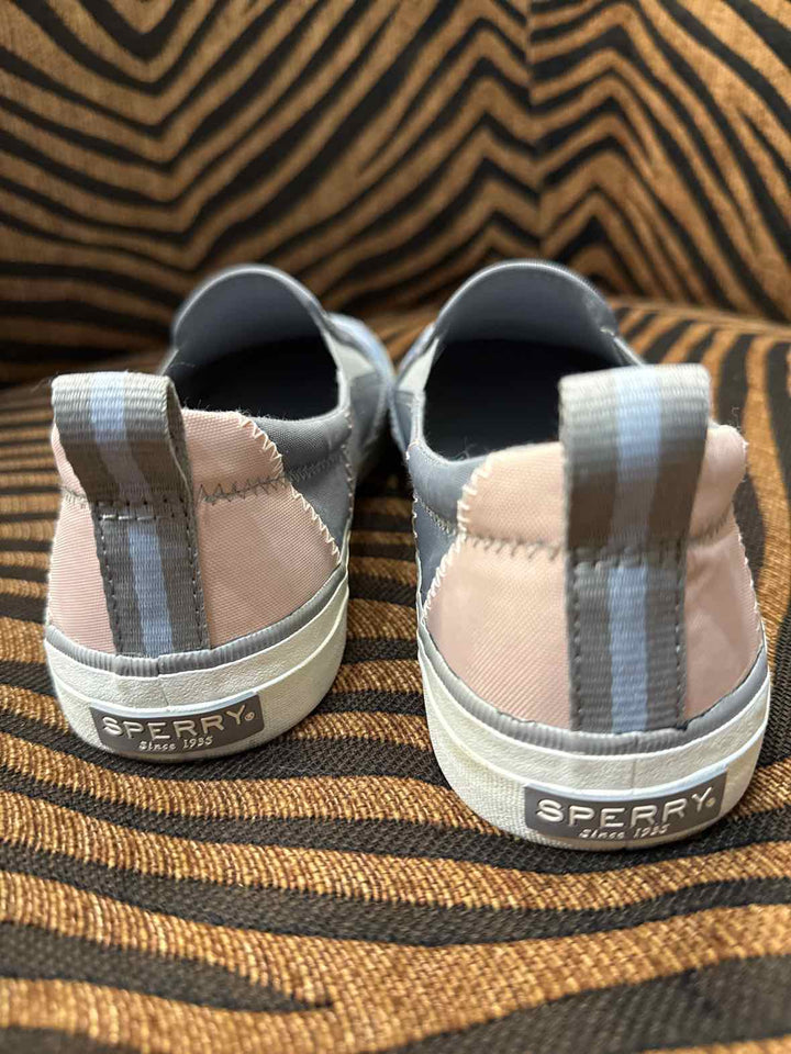 8.5 - Sperry Slip-on