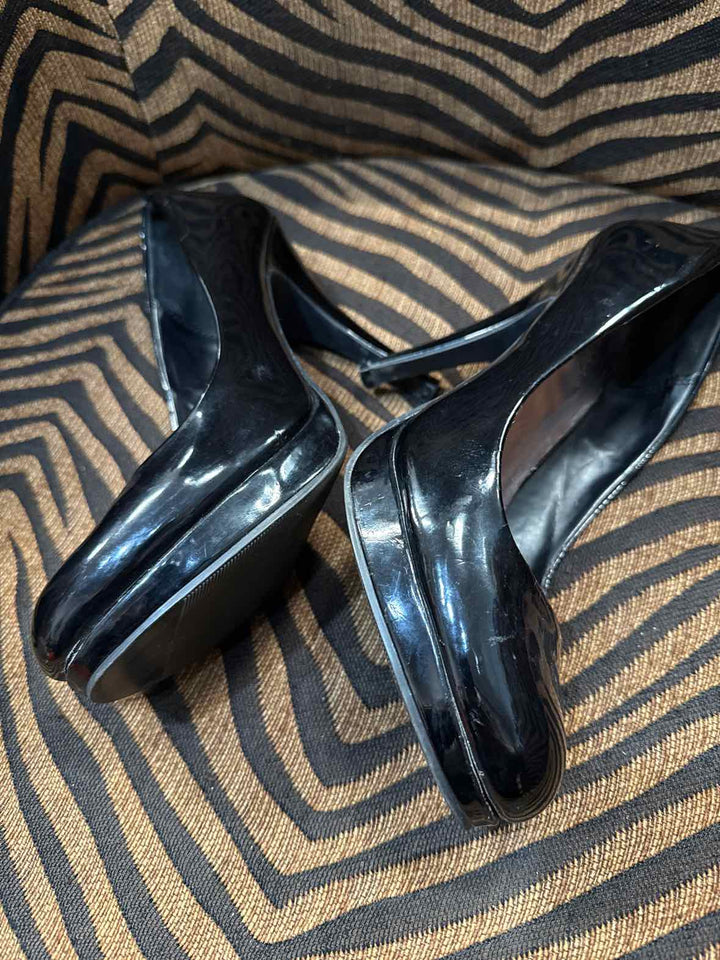 Size 8.5M Candie's Heals
