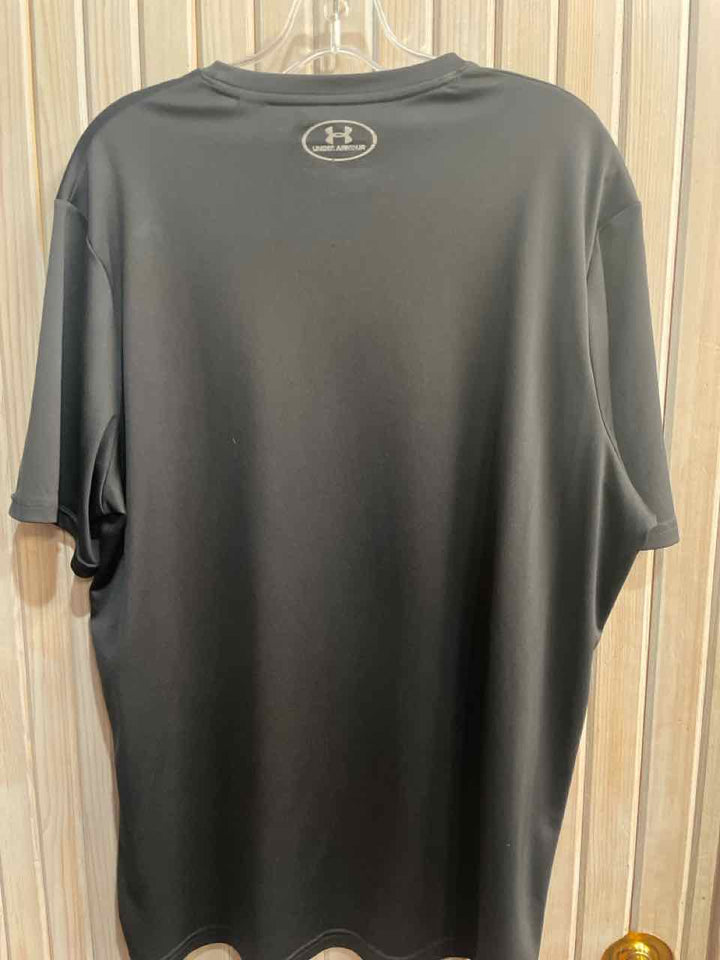 XL - Under Armour T-shirt