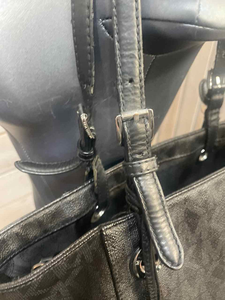 Purse - Michael Kors Shoulder Bag