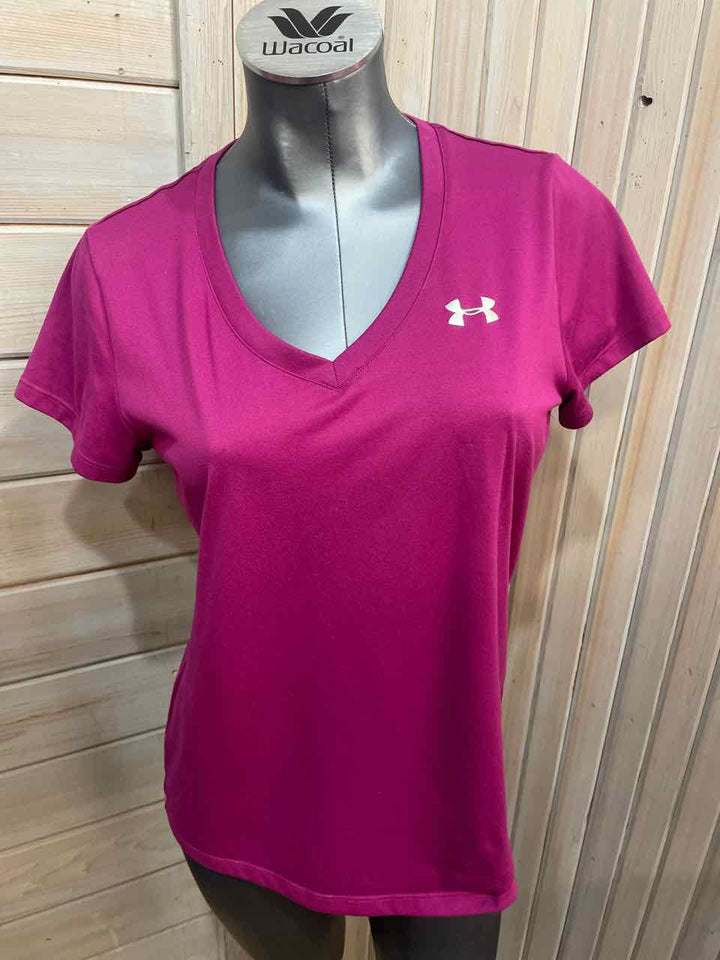 M - Under Armour T-Shirt