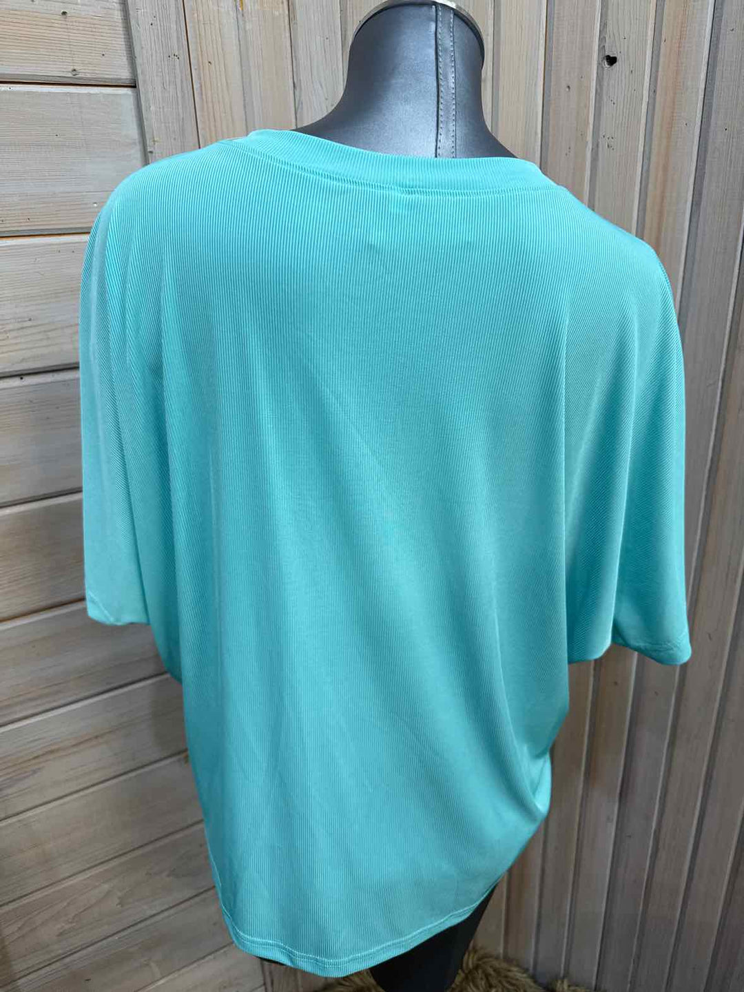 M - Unbranded Bat Sleeve Top