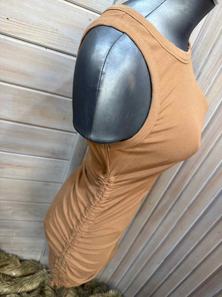 M - Dokotoo Dress