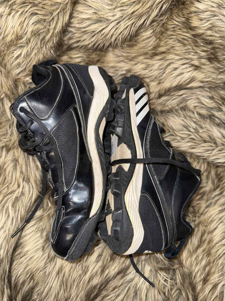 5.5 - Adidas Shoes