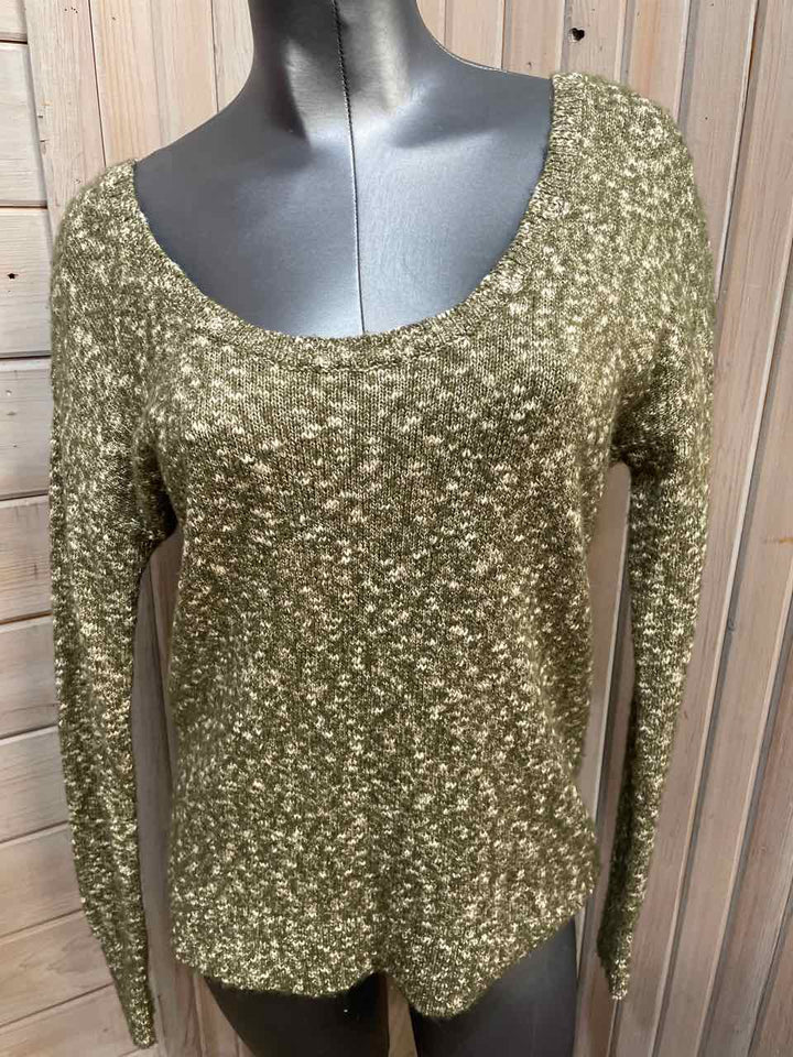 M - Gap Sweater