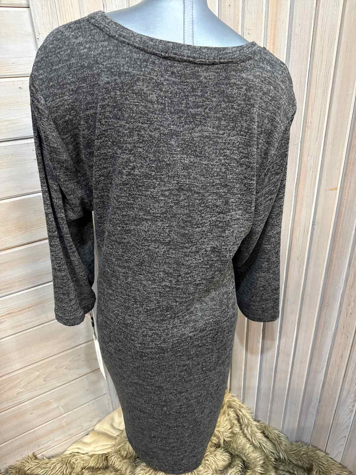 20W - Calvin Klein Dresses