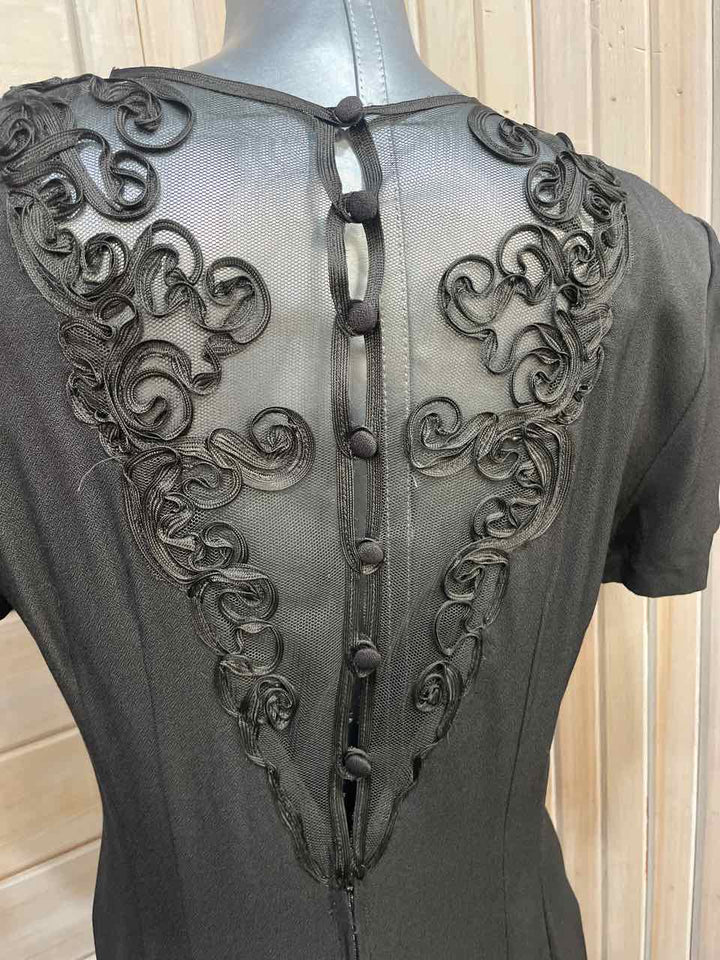 12 - S.L.Fashions Dress
