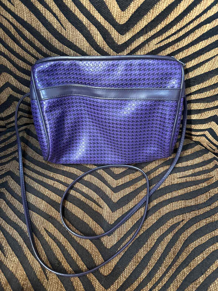 Purse - Unbranded Crossbody